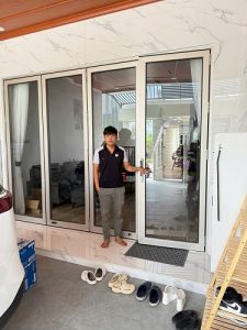 Cửa Nhôm Kính 4 Cánh
